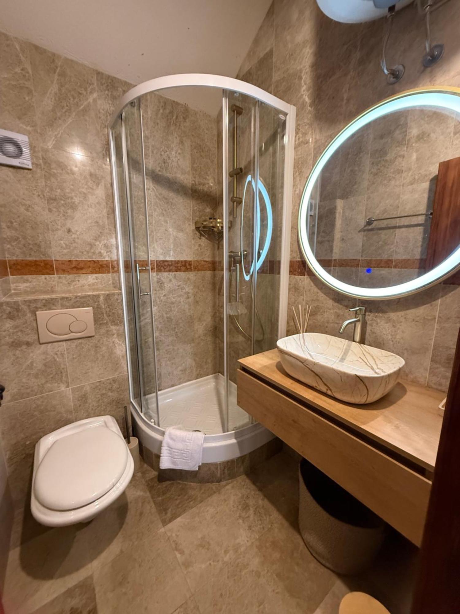 Skver Studio Apartments Херцег-Новий Екстер'єр фото